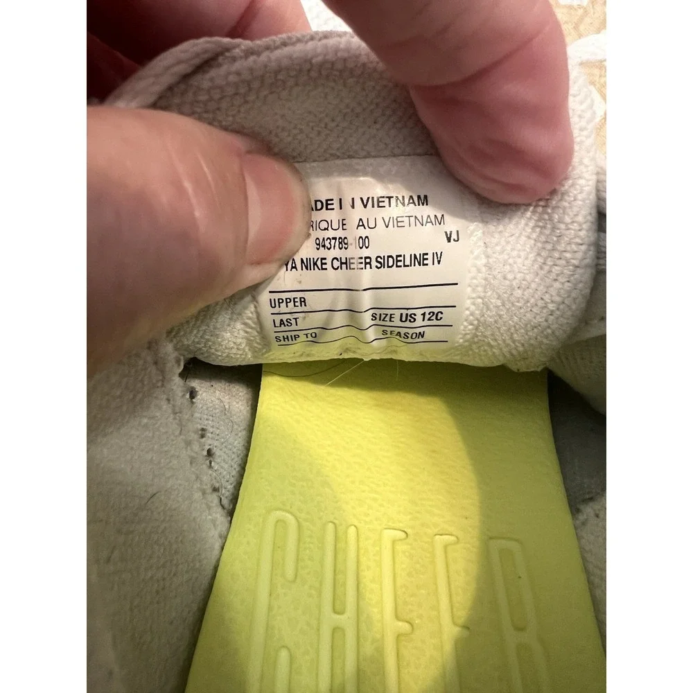 Nike Cheer Sideline IV White Size 12C